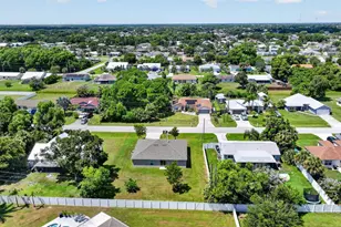 2078 SE Joyner Cir, Port Saint Lucie, FL 34952 - Photo 40