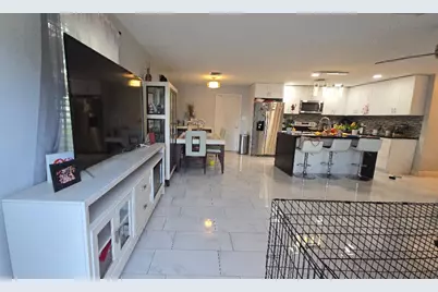 911 NE 58th Street, Oakland Park, FL 33334 - Photo 6