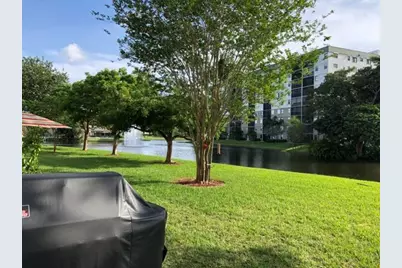 2236 N Cypress Bend Drive #106, Pompano Beach, FL 33069 - Photo 20