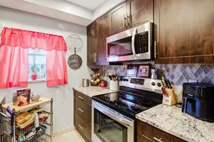 2300 SW 22nd Ave, Delray Beach, FL 33445 - Photo 14