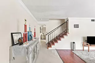6 Spinning Wheel Ln, Tamarac, FL 33319 - Photo 4