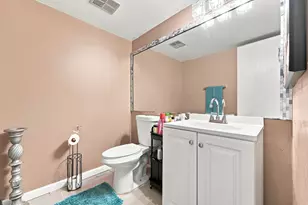 6 Spinning Wheel Ln, Tamarac, FL 33319 - Photo 6