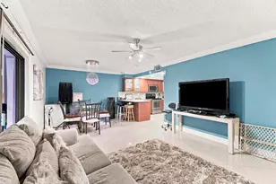6 Spinning Wheel Ln, Tamarac, FL 33319 - Photo 24