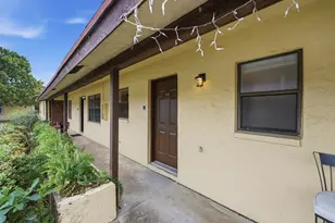 506 Glenwood Dr, West Palm Beach, FL 33415 - Photo 2
