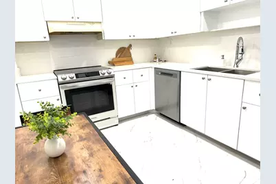 525 N Ocean Boulevard N #921, Pompano Beach, FL 33062 - Photo 10