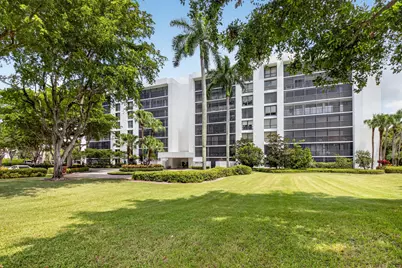 20090 Boca W Drive #317, Boca Raton, FL 33434 - Photo 2