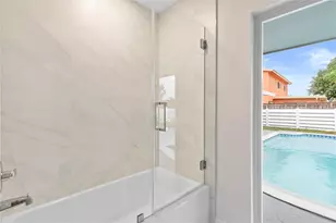 4490 NW 8th St, Coconut Creek, FL 33066 - Photo 20