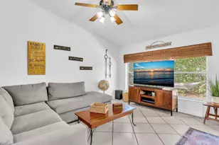 420 NW 188th Terrace, Pembroke Pines, FL 33029 - Photo 14