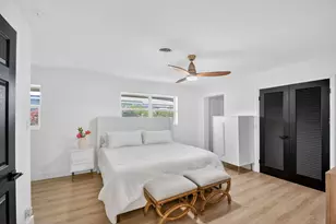 1221 Singer Dr, Singer Island, FL 33404 - Photo 14