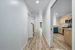 2030 NW 99th Way, Sunrise, FL 33322 - Photo 12