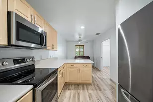2030 NW 99th Way, Sunrise, FL 33322 - Photo 6