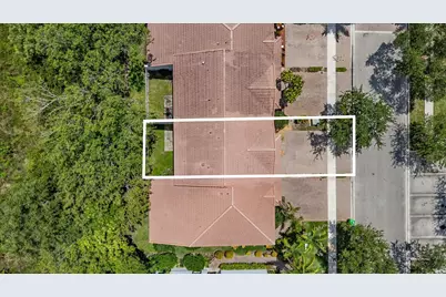 2030 NW 99th Way, Sunrise, FL 33322 - Photo 48