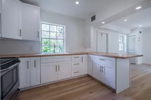 20 NE 169th St, North Miami Beach, FL 33162 - Photo 4
