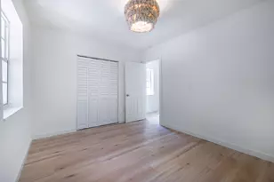 20 NE 169th St, North Miami Beach, FL 33162 - Photo 10