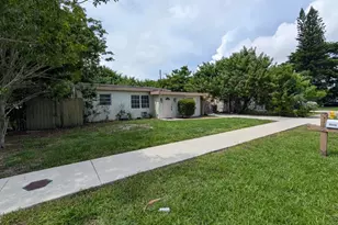 1448 NE 27th Ct, Pompano Beach, FL 33064 - Photo 2