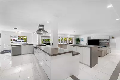 2540 Mercedes Drive, Fort Lauderdale, FL 33316 - Photo 20