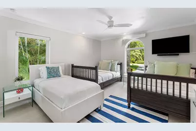 2540 Mercedes Drive, Fort Lauderdale, FL 33316 - Photo 32