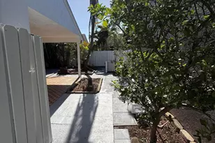 1160 SW 111th Ave, Pembroke Pines, FL 33025 - Photo 6