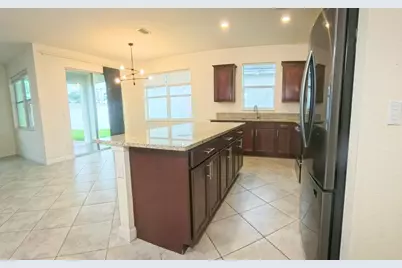 7871 NW Greenbank Circle, Port Saint Lucie, FL 34987 - Photo 14