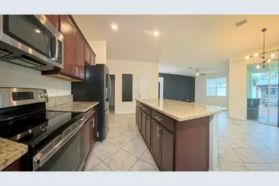 7871 NW Greenbank Circle, Port Saint Lucie, FL 34987 - Photo 18