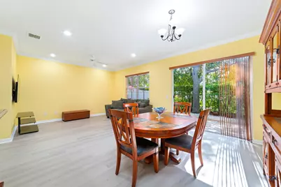 128 W Prive Circle, Delray Beach, FL 33445 - Photo 8