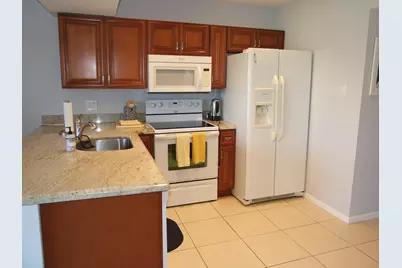1605 Us-1 #V4 203, Jupiter, FL 33477 - Photo 4