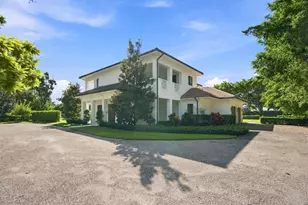14492 Equestrian Way, Wellington, FL 33414 - Photo 2