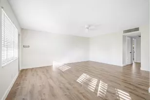 2455 NE 51st St, Fort Lauderdale, FL 33308 - Photo 12