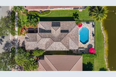 12390 NW 78th Manor, Parkland, FL 33076 - Photo 6