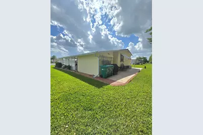 1613 SW 35th Circle, Okeechobee, FL 34974 - Photo 14