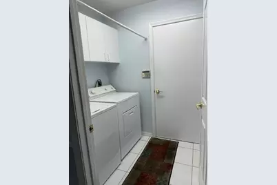382 NW Sherry Lane, Port Saint Lucie, FL 34986 - Photo 18