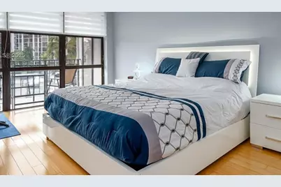 800 Parkview Drive, Hallandale Beach, FL 33009 - Photo 20