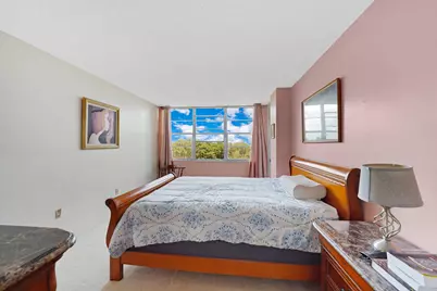 1400 Saint Charles Place #624, Pembroke Pines, FL 33026 - Photo 22