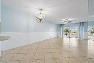 29 Yacht Club Dr, North Palm Beach, FL 33408 - Photo 4