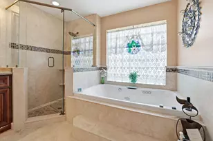 606 Cypress Green Cir, Wellington, FL 33414 - Photo 16