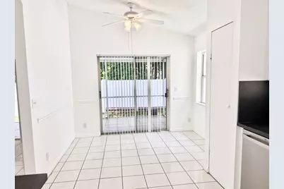 10160 Festival Way, Boca Raton, FL 33428 - Photo 6