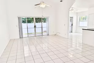 10160 Festival Way, Boca Raton, FL 33428 - Photo 4