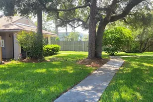 2837 Stoneway Ln, Fort Pierce, FL 34982 - Photo 2