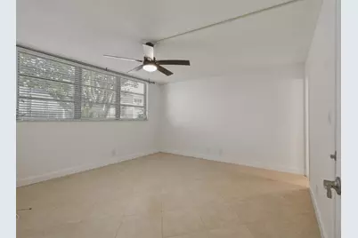 681 S Hollybrook Drive #109, Pembroke Pines, FL 33025 - Photo 14
