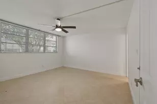 681 S Hollybrook Dr, Pembroke Pines, FL 33025 - Photo 14