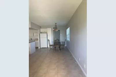 128 Norwich F, West Palm Beach, FL 33417 - Photo 4
