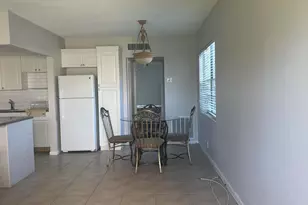 128 Norwich F, West Palm Beach, FL 33417 - Photo 4