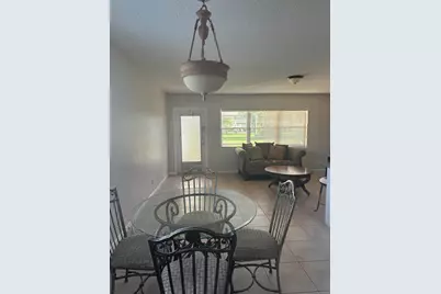 128 Norwich F, West Palm Beach, FL 33417 - Photo 2