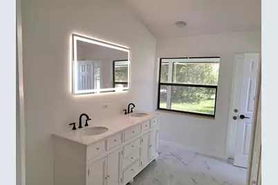 5000 NW Erskin Terrace, Port Saint Lucie, FL 34983 - Photo 14