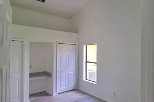 5000 NW Erskin Terrace, Port Saint Lucie, FL 34983 - Photo 8