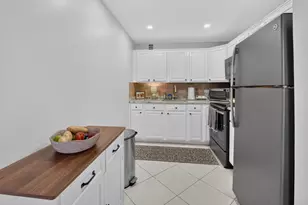 236 Preston Way, Boca Raton, FL 33434 - Photo 10