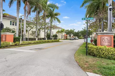 144 SW 7th Court, Pompano Beach, FL 33060 - Photo 32