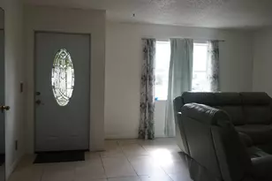 5805 Bosque Ln, West Palm Beach, FL 33415 - Photo 10