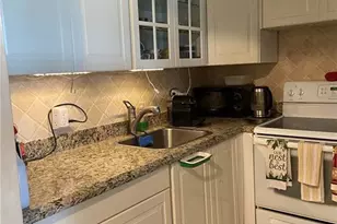 161 Ventnor J Dr, Deerfield Beach, FL 33442 - Photo 2