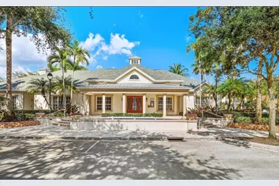 245 Murcia Drive #204, Jupiter, FL 33458 - Photo 12
